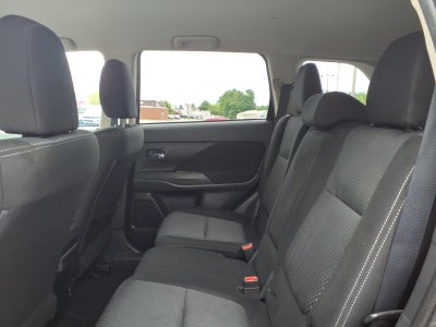 2017 Mitsubishi Outlander SE