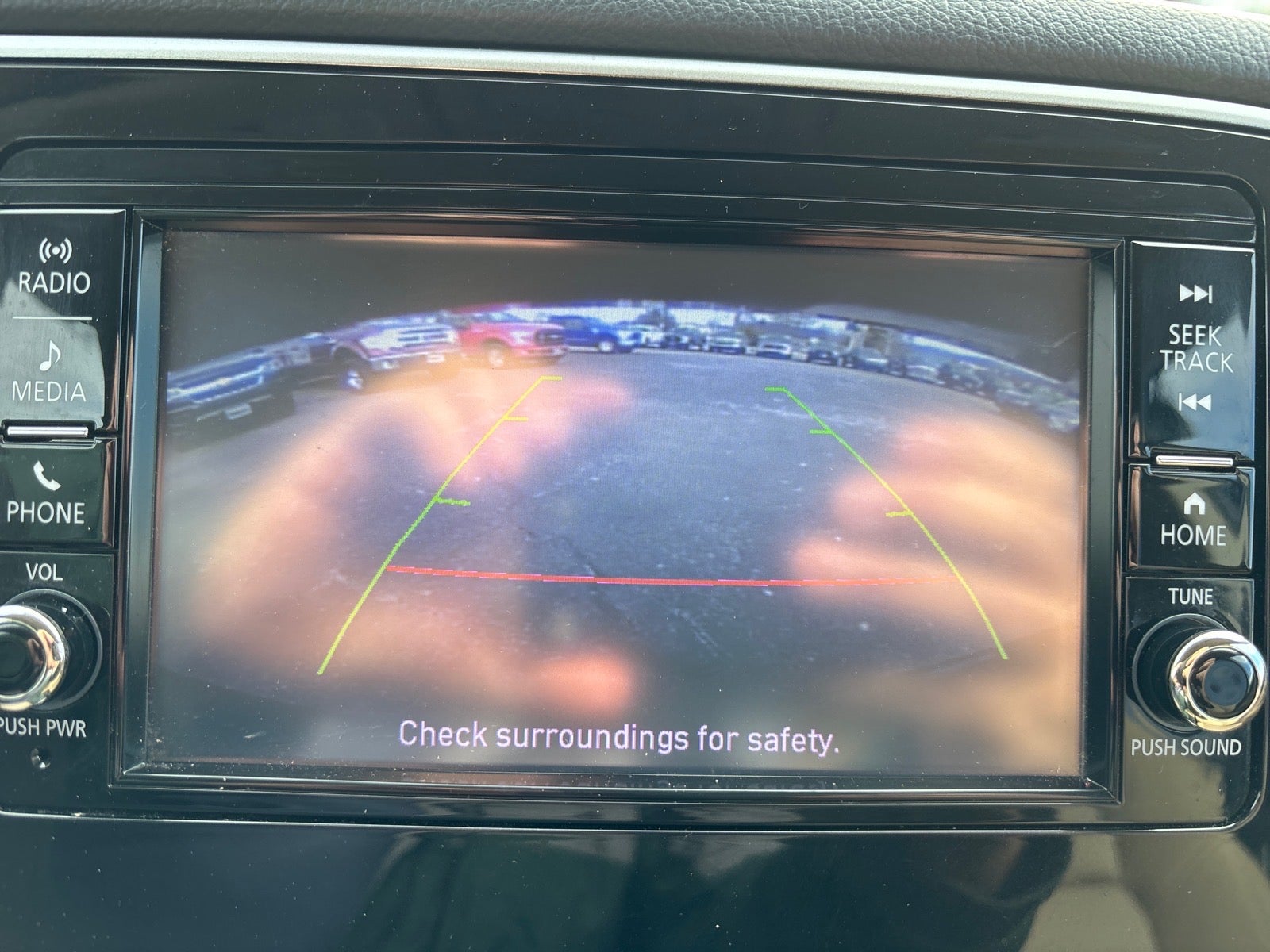 2020 Mitsubishi Outlander ES