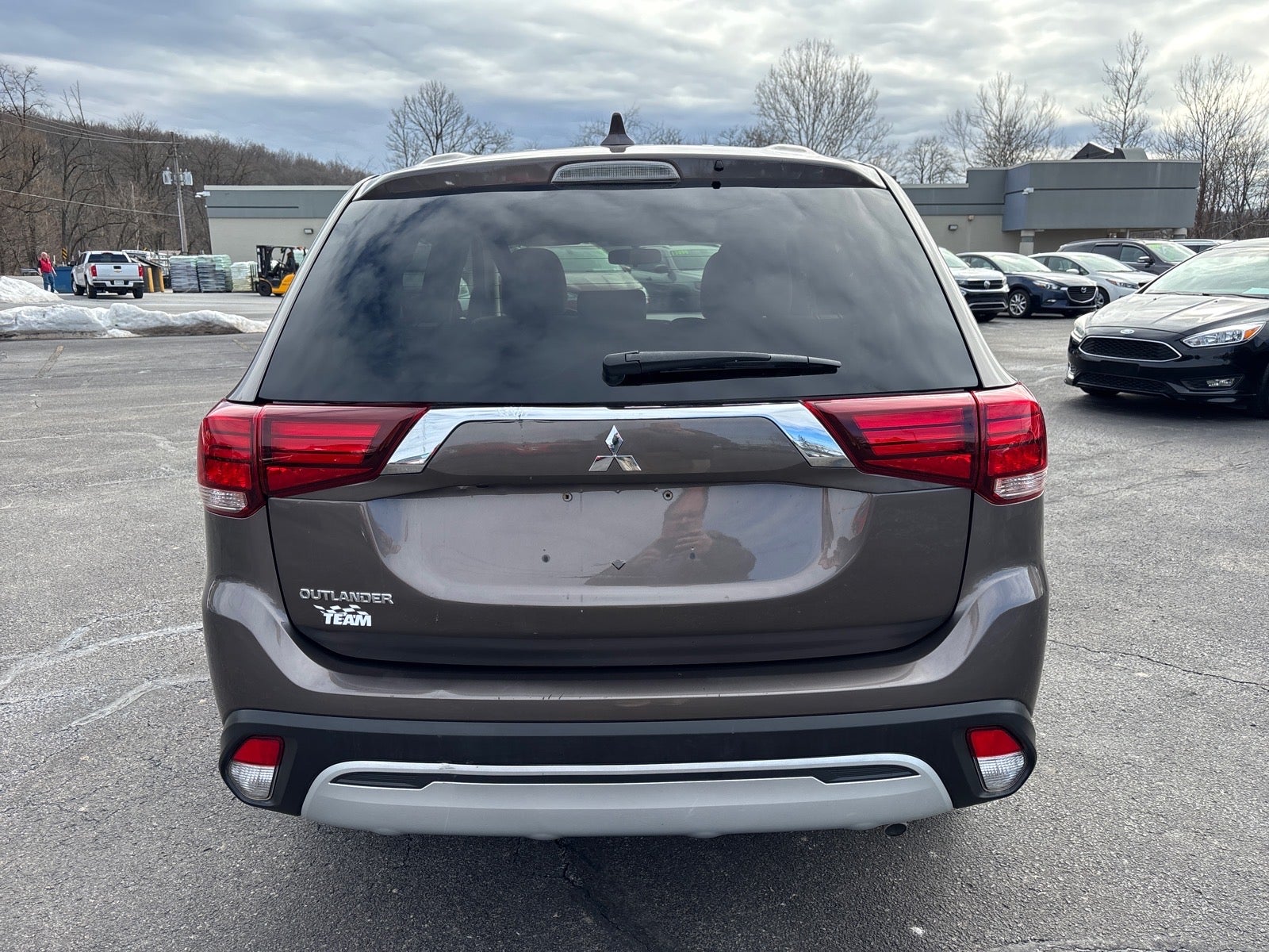 2020 Mitsubishi Outlander ES