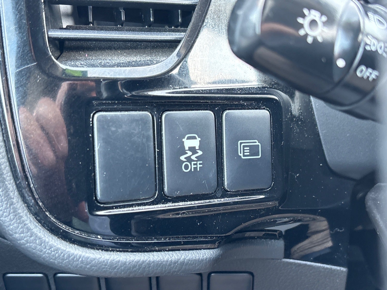 2016 Mitsubishi Outlander ES