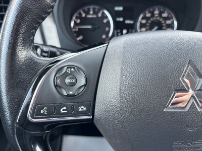 2016 Mitsubishi Outlander ES