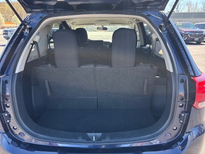 2016 Mitsubishi Outlander ES