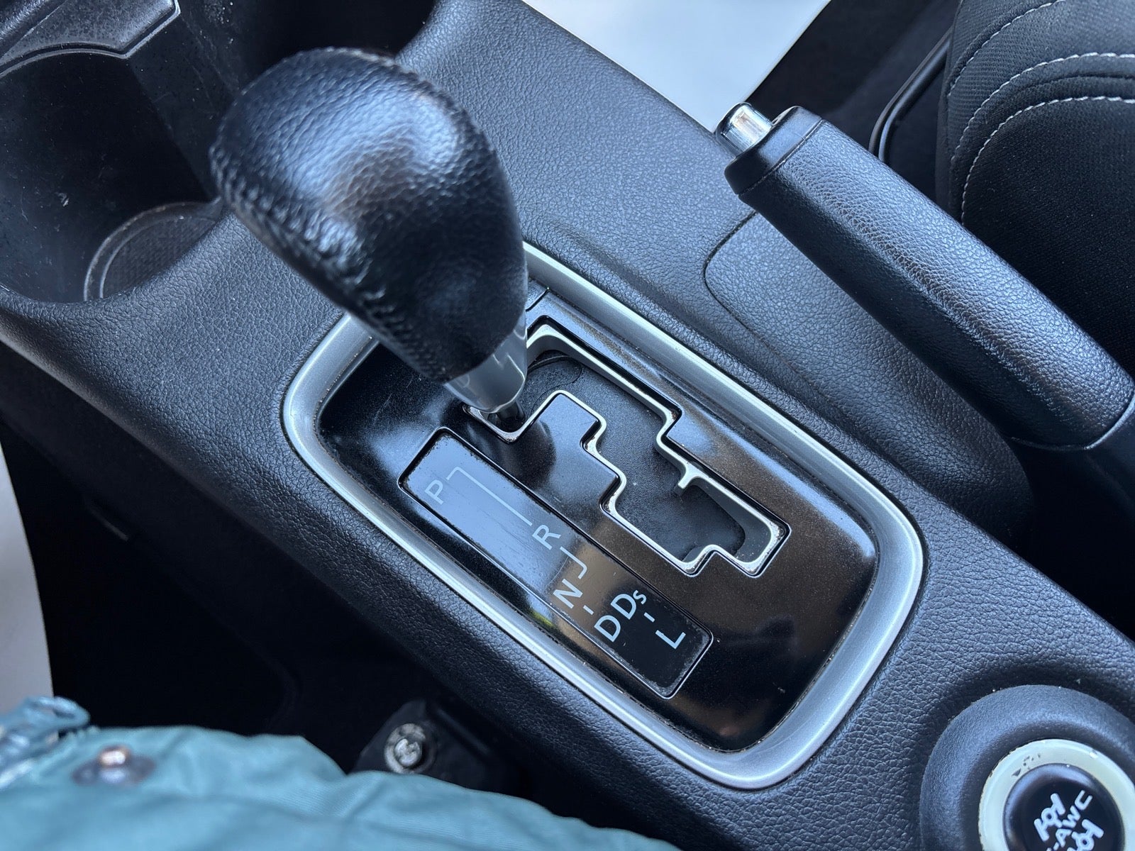 2016 Mitsubishi Outlander ES