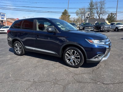2016 Mitsubishi Outlander ES