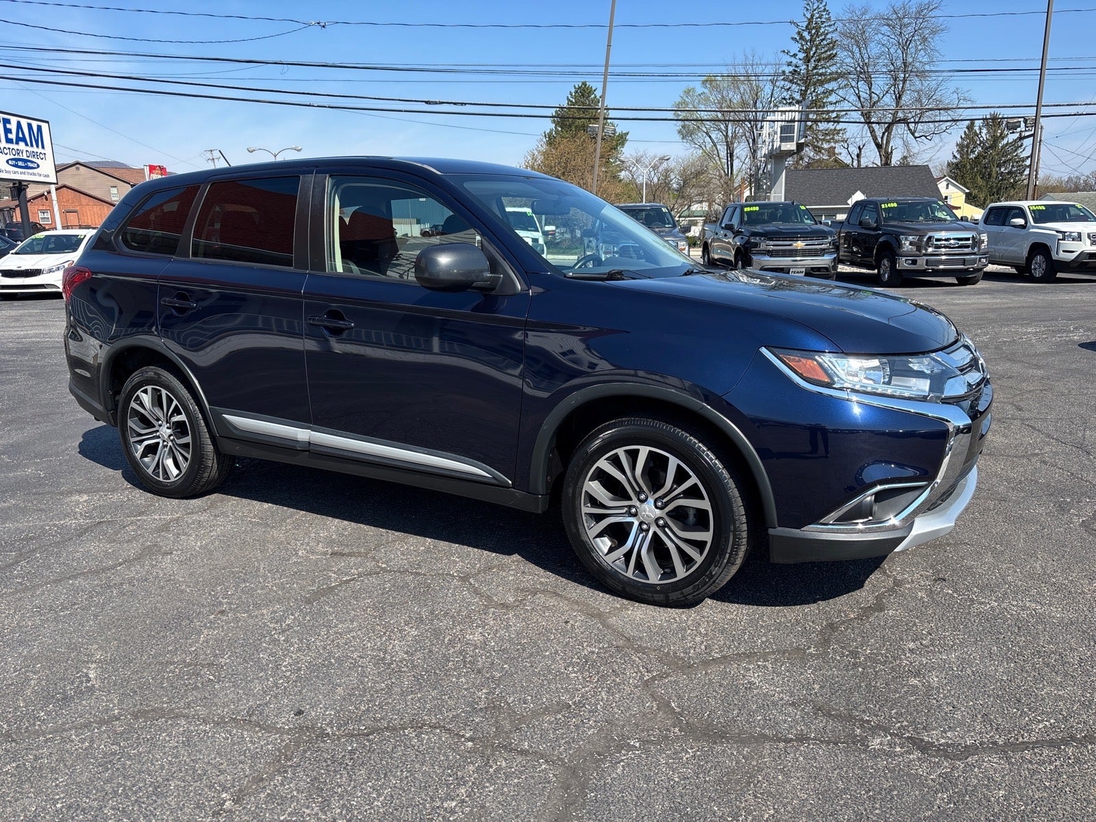 2016 Mitsubishi Outlander ES