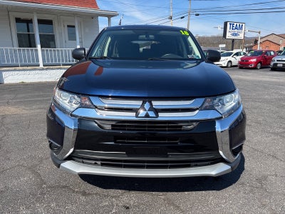 2016 Mitsubishi Outlander ES