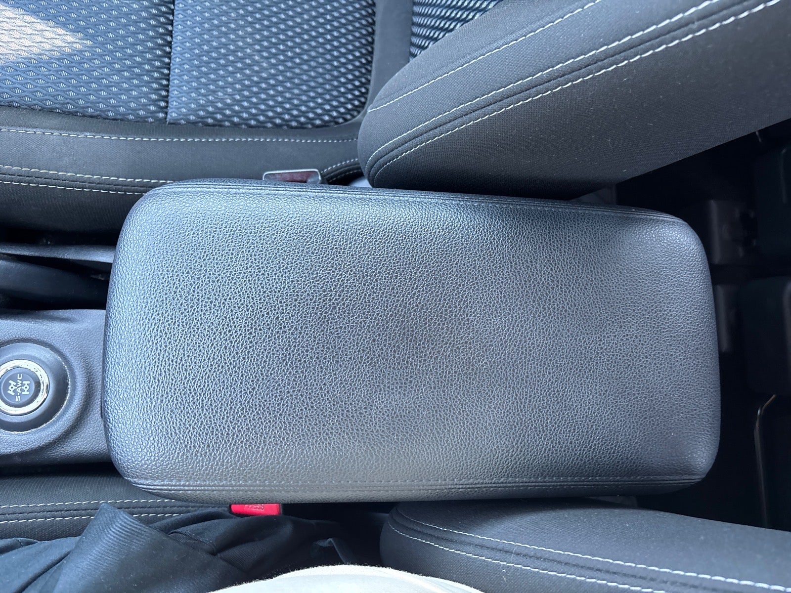 2016 Mitsubishi Outlander ES