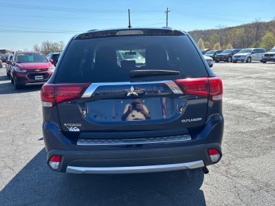 2016 Mitsubishi Outlander ES