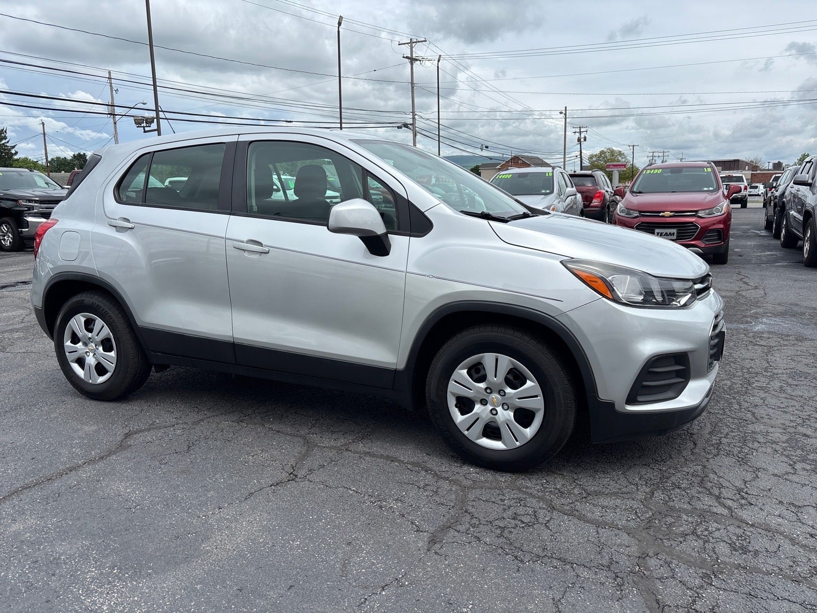 2018 Chevrolet Trax LS's photo