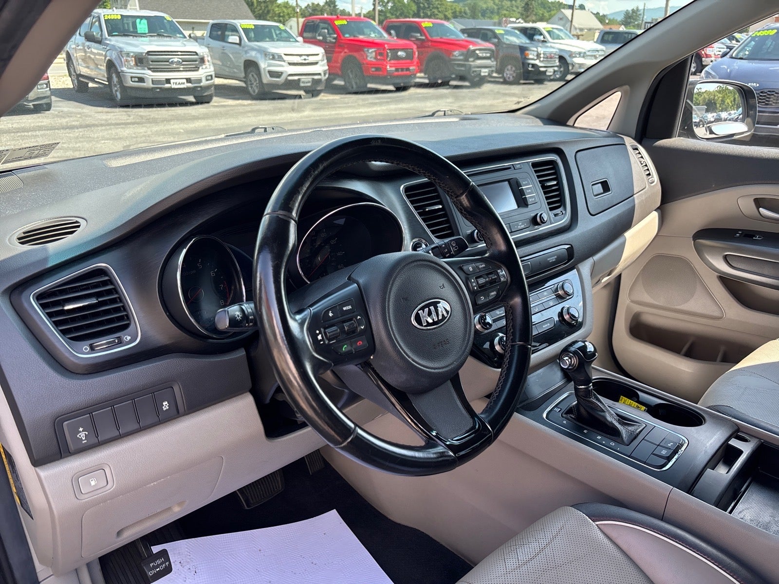 2016 Kia Sedona LX