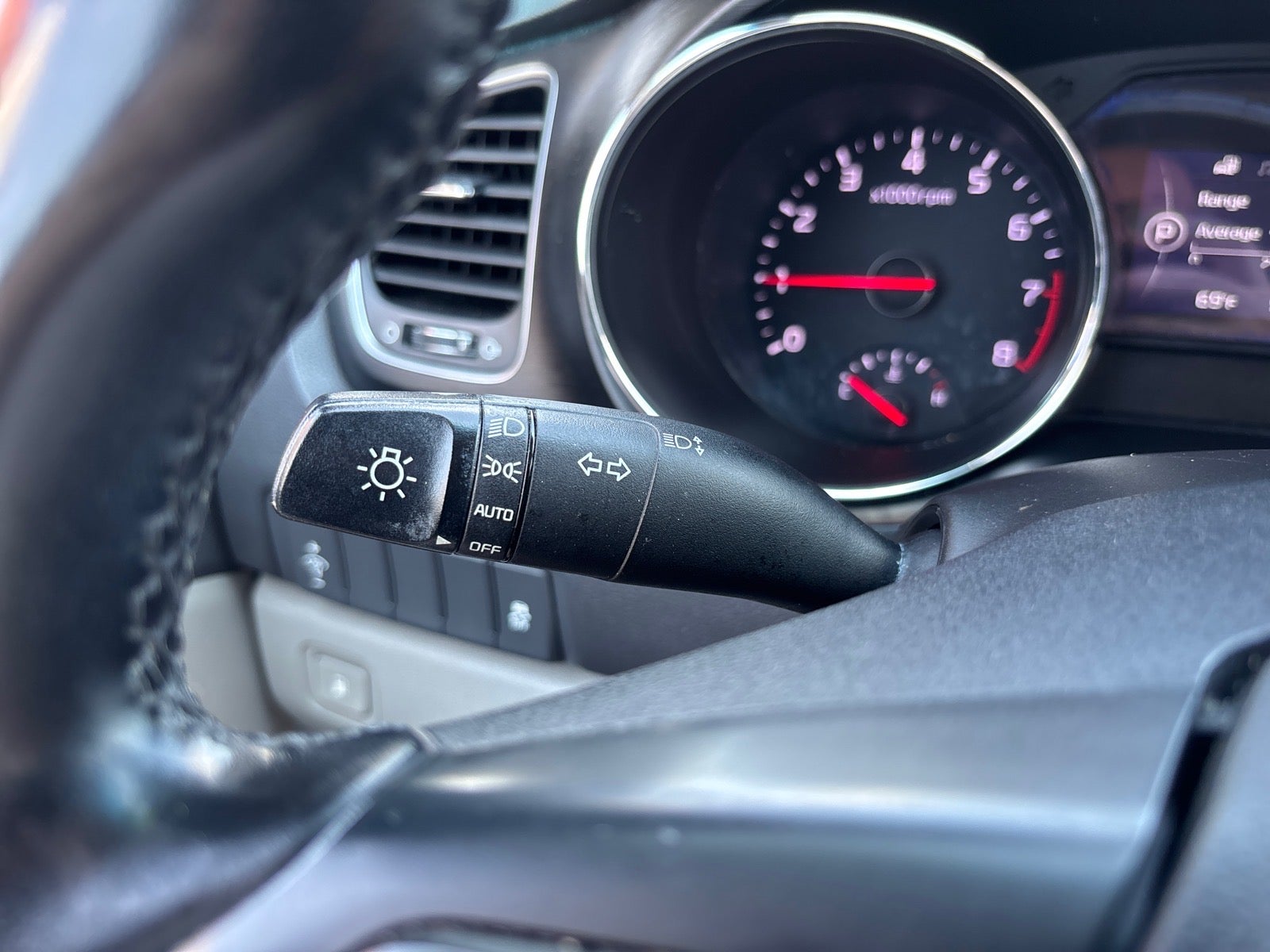 2016 Kia Sedona LX