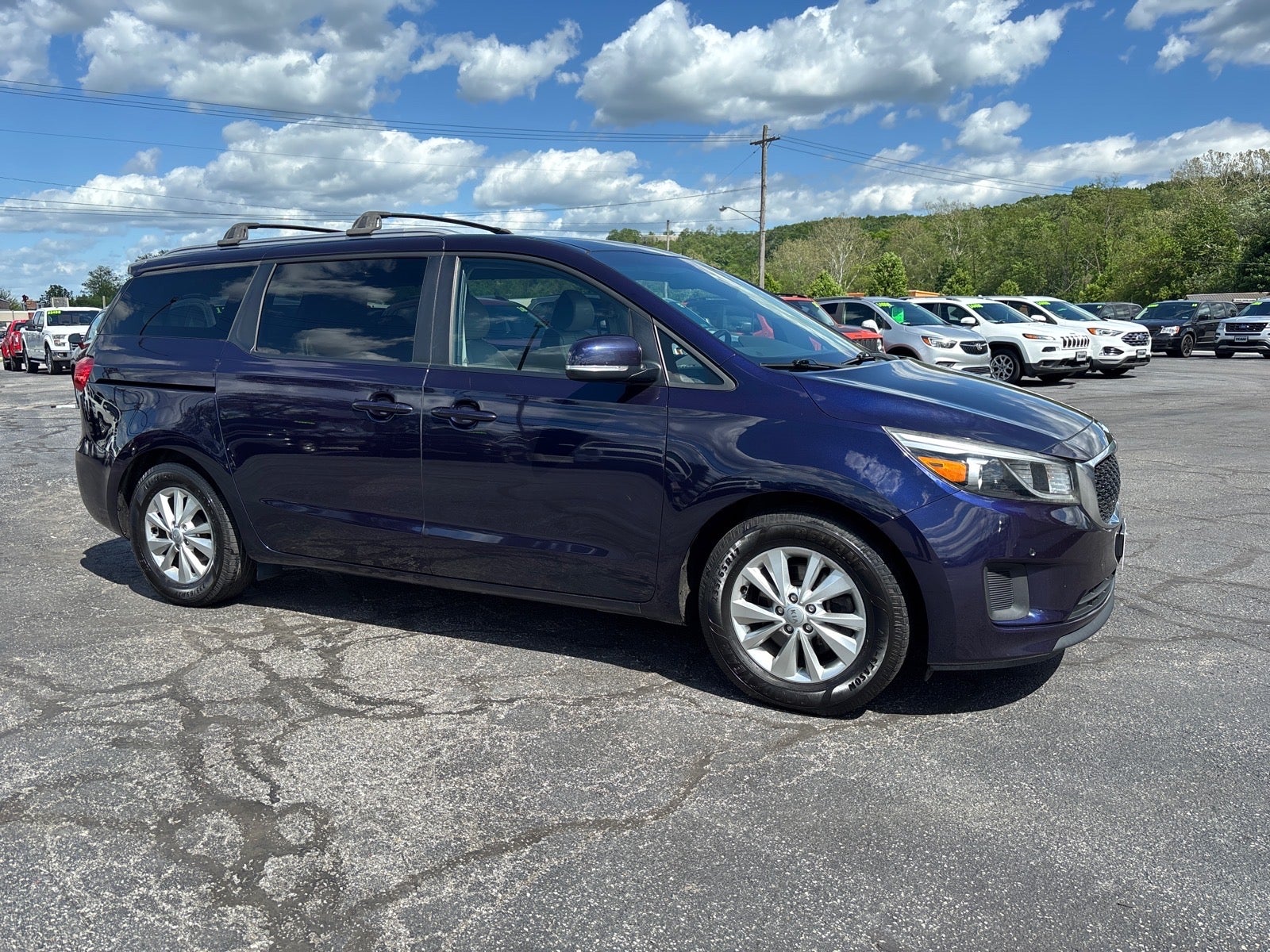 2018 Kia Sedona LX's photo