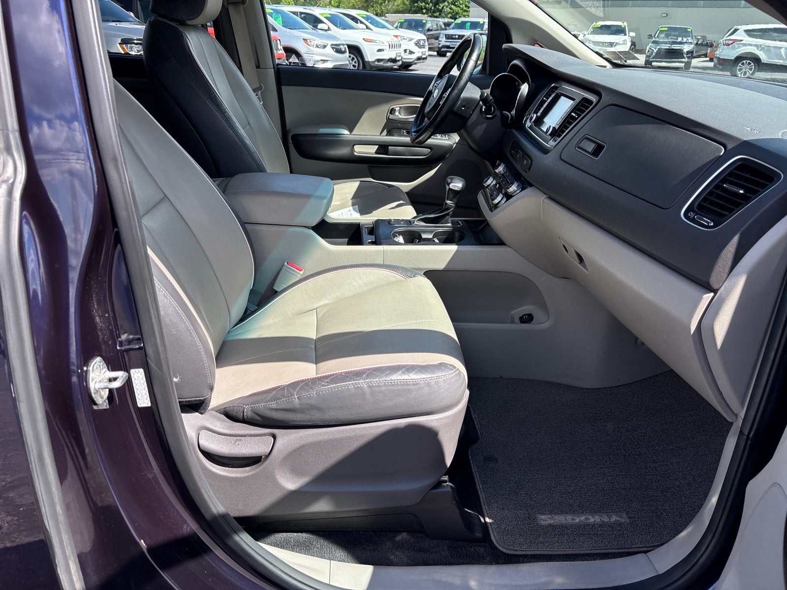 2018 Kia Sedona LX