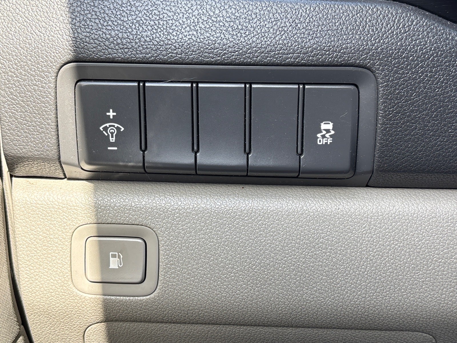 2018 Kia Sedona LX