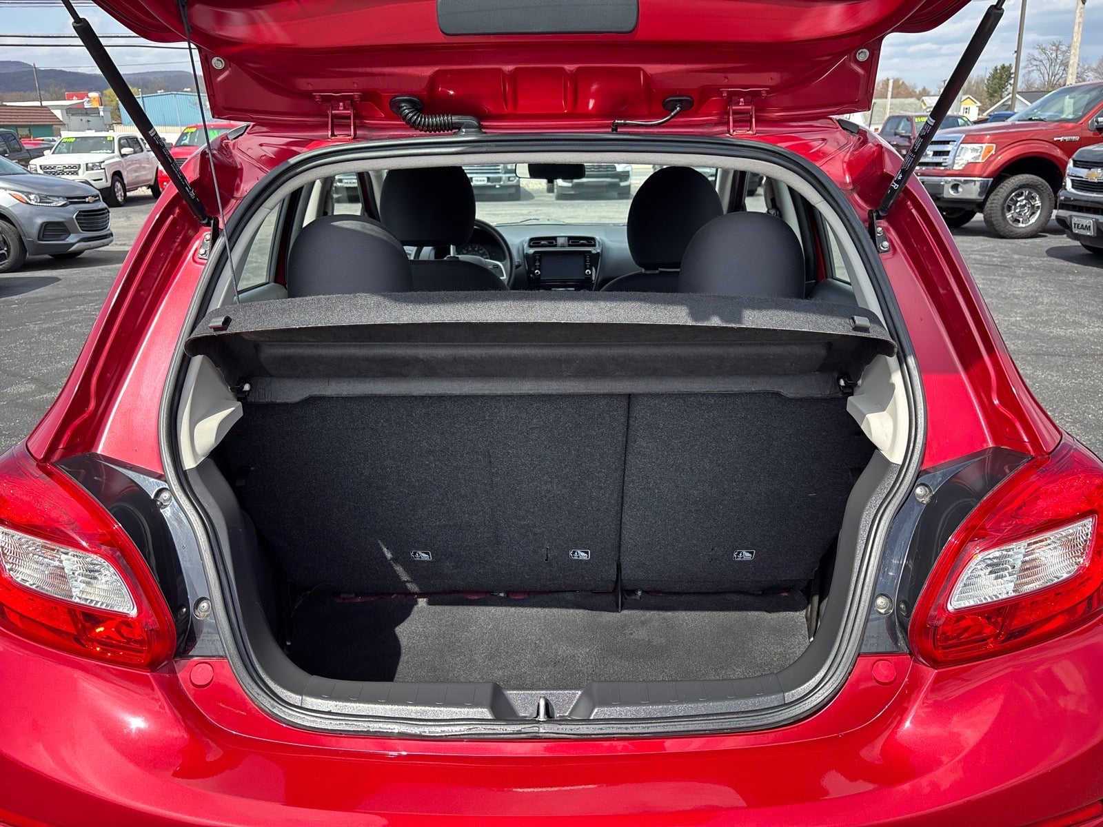 2020 Mitsubishi Mirage ES