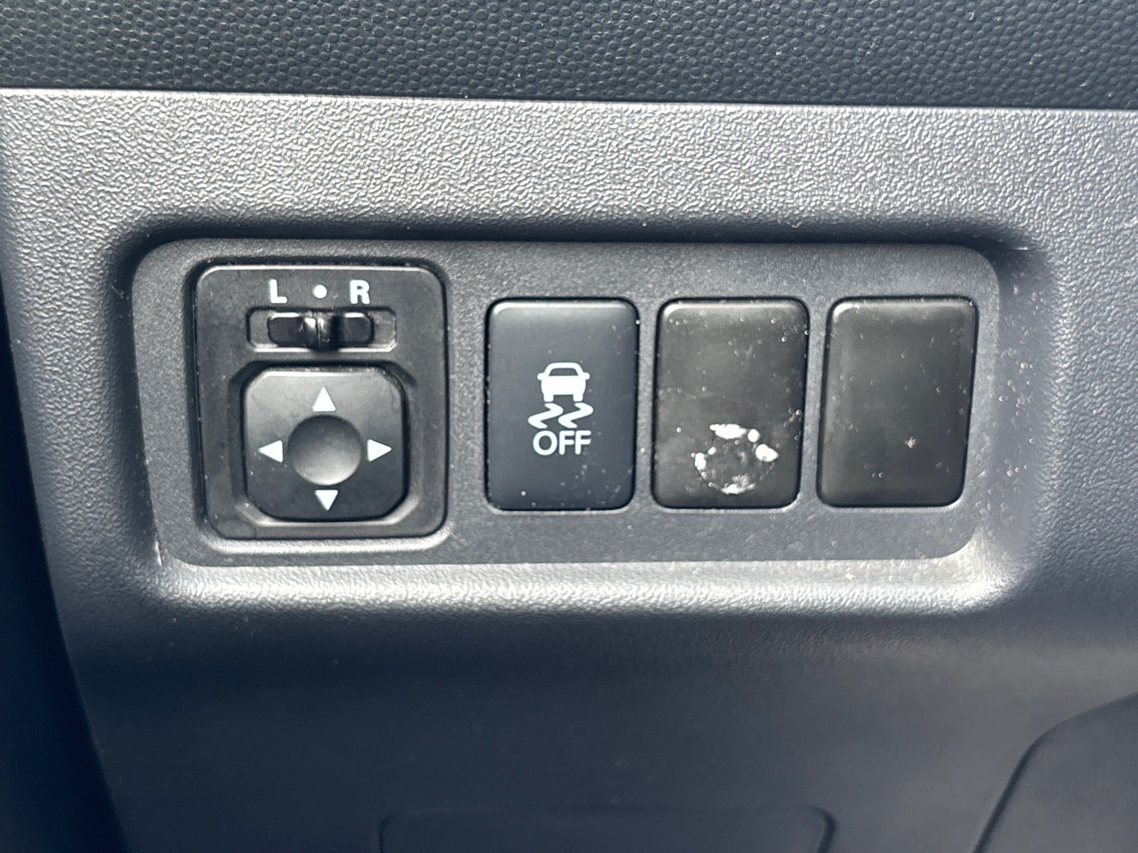 2020 Mitsubishi Mirage ES