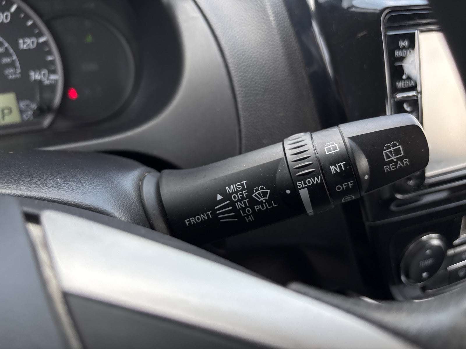 2020 Mitsubishi Mirage ES