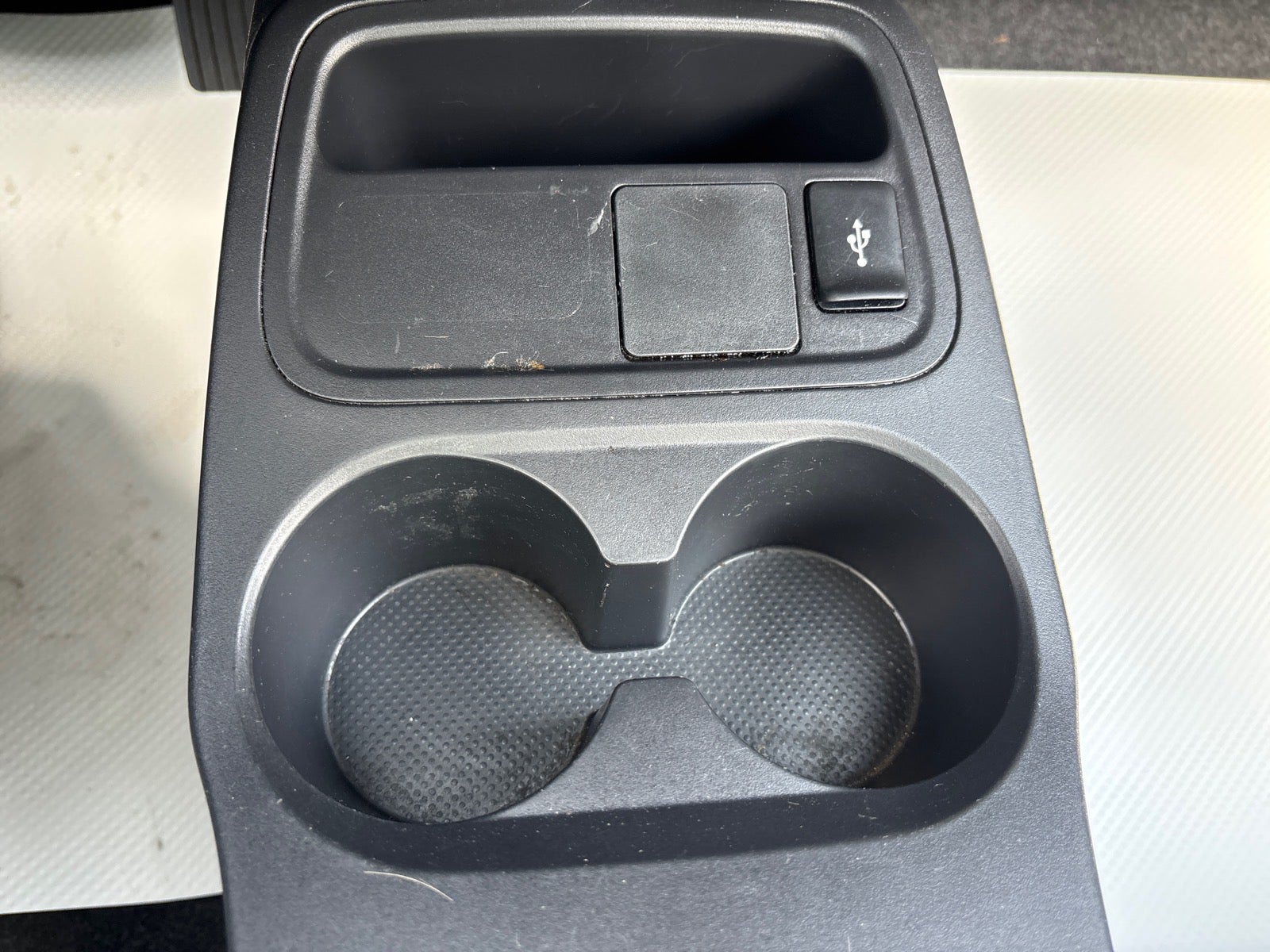 2020 Mitsubishi Mirage ES