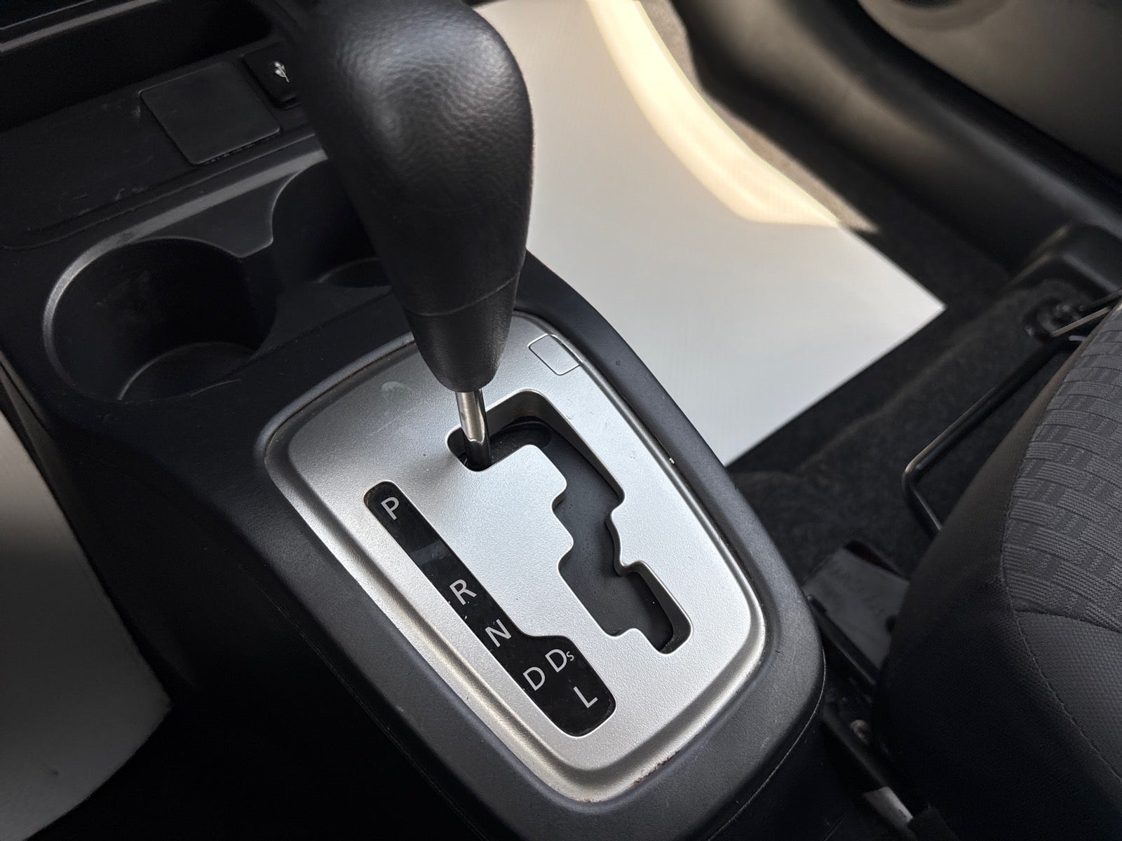 2020 Mitsubishi Mirage ES