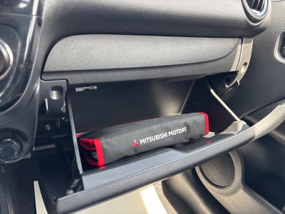 2020 Mitsubishi Mirage ES